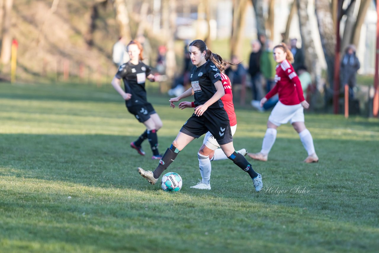 Bild 328 - F Rot Schwarz Kiel - SV Henstedt Ulzburg 2 : Ergebnis: 1:1